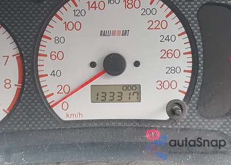 1998 Mitsubishi Lancer z USA, uszkodzony, nr VIN CP9A0003723